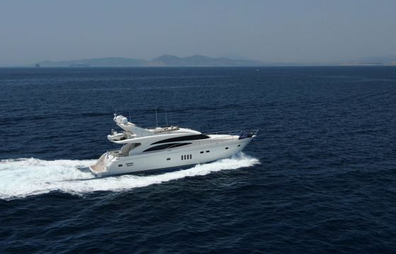 Princess 72 F Azure