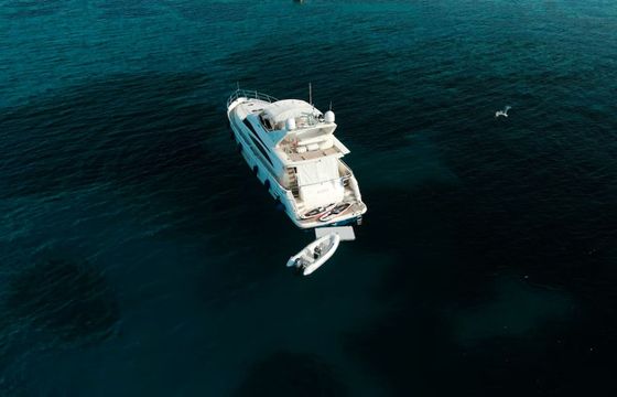 Princess 72 F Azure