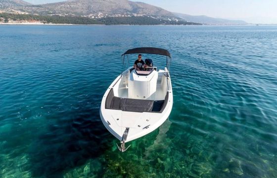 Pacific Craft 27 RX Bahamas