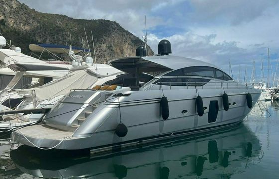 Pershing 64 Summer Time