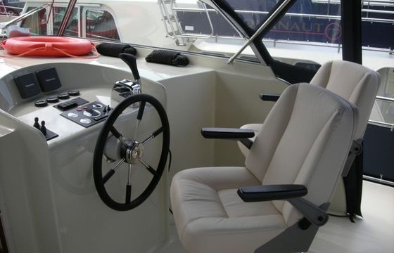 Privilege 1350 Triton