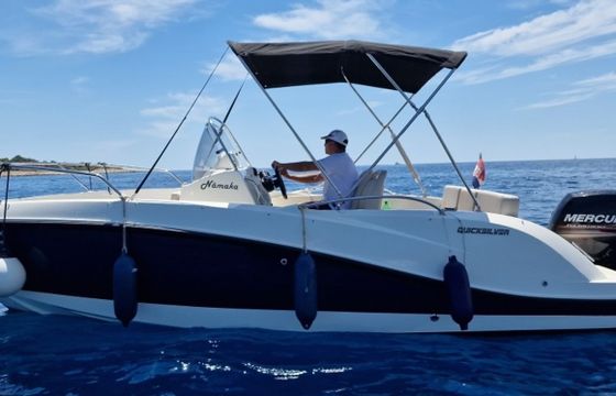 Quicksilver 605 Mamaka