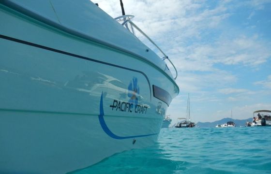 Pacific Craft 700 STITCH