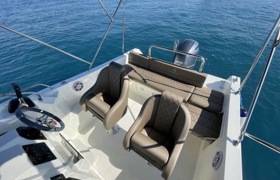 Pacific Craft 700 STITCH