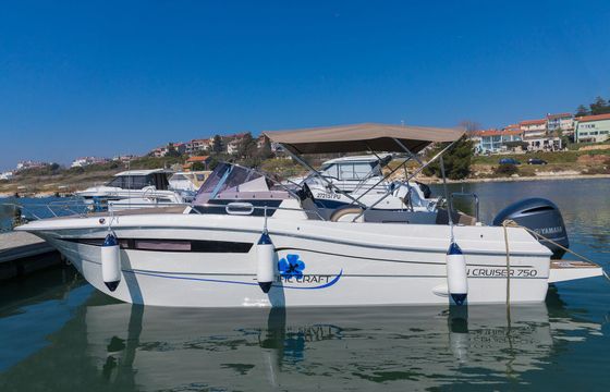 Pacific Craft 750 Sun Cruiser