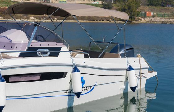 Pacific Craft 750 Sun Cruiser