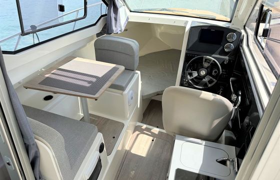 Quicksilver 675 Activ Weekend 23