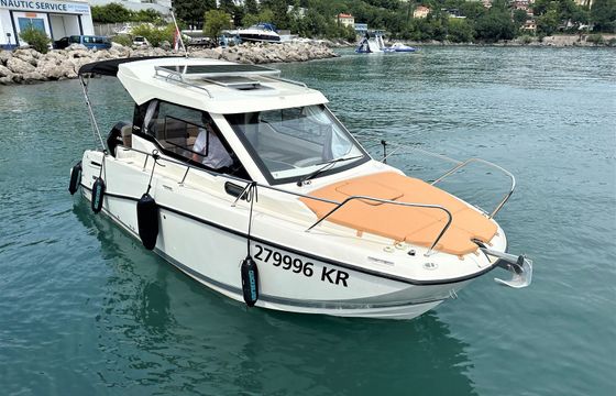 Quicksilver 675 Activ Weekend 23