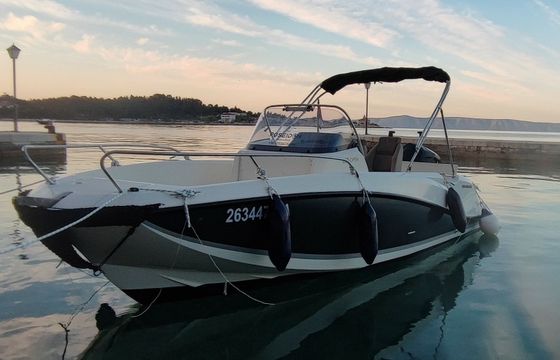 Quicksilver Activ 605 Open 19