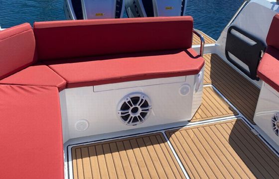 Pyxis Yacht 30 WA Gal