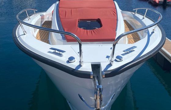 Pyxis Yacht 30 WA Gal