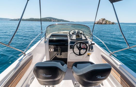 Ranieri Voyager 21S 17