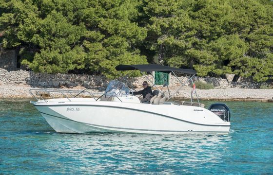 Quicksilver 675 Open