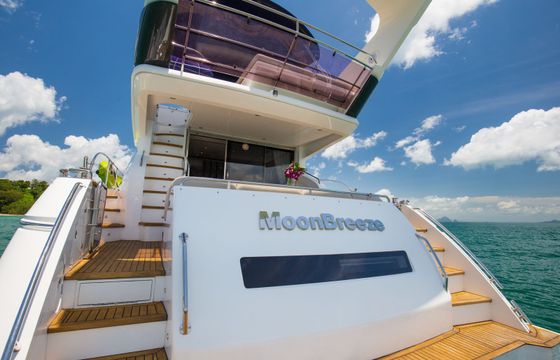 Princess 64 Moon Breeze