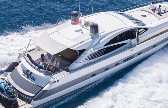Pershing 76 Nadezhda Omsk