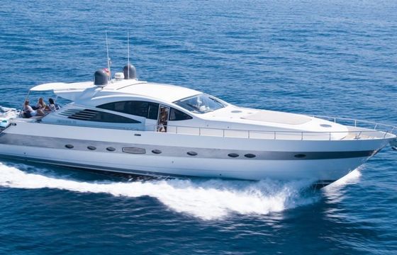 Pershing 76 Nadezhda Omsk