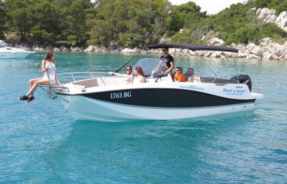 Quicksilver 755 Quicksilver Activ Open