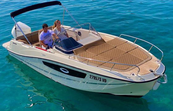 Quicksilver 755 Sun Deck Sanja