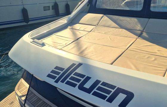 Pershing 65 Elleven