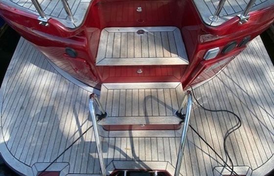 River Boat 1122 S Elin