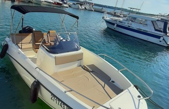 Quicksilver Activ 605 Open 18