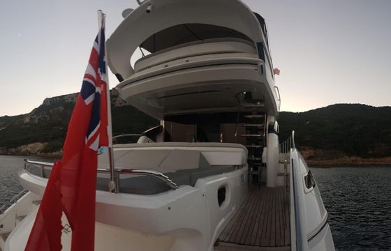 Princess V65 Nimbus 2