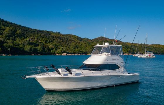 Riviera 48 Summer Cruise