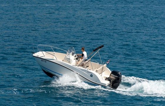 Quicksilver 605 Activ Open