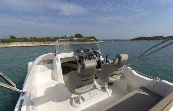 Quicksilver Activ 605 Sundeck 18