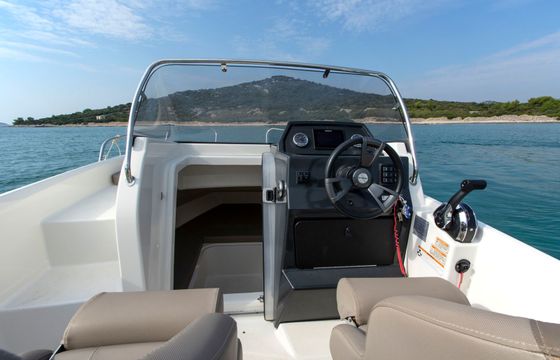 Quicksilver Activ 605 Sundeck 18