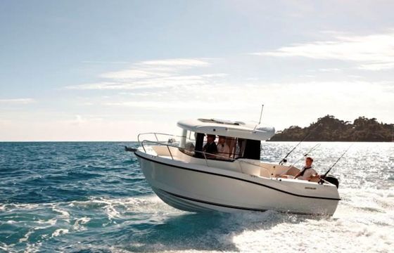 Quicksilver 605 Pilothouse