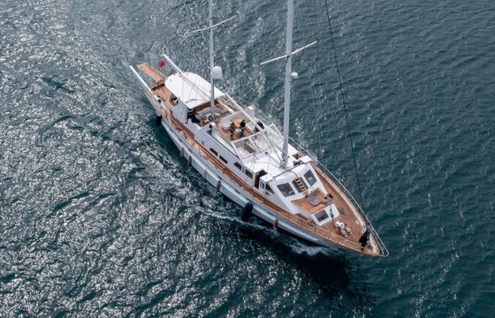 Porsius Motorsailer White Star