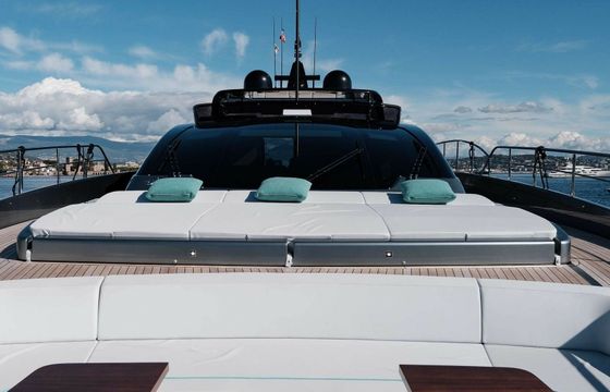Riva 102 Corsaro Icona