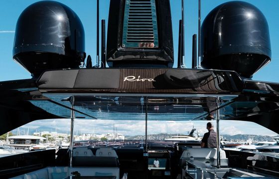 Riva 102 Corsaro Icona