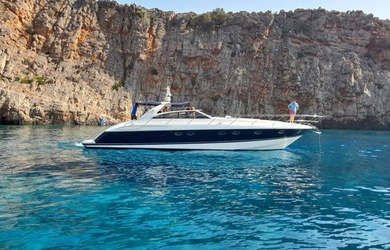 Princess V55 Whale Tale
