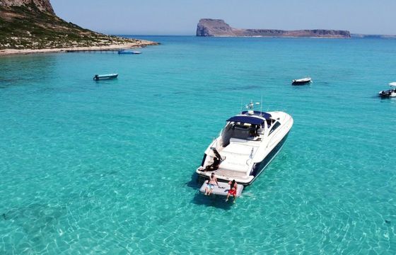 Princess V55 Whale Tale