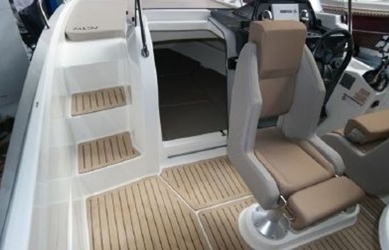Quicksilver 675 Sundeck Josip
