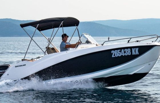 Quicksilver 555 Open 21
