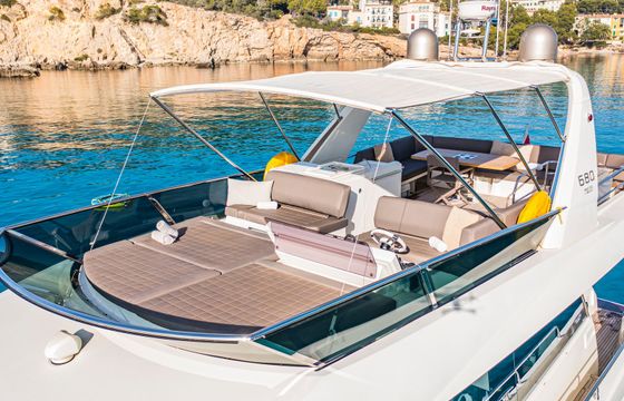 Prestige 680 Blue M