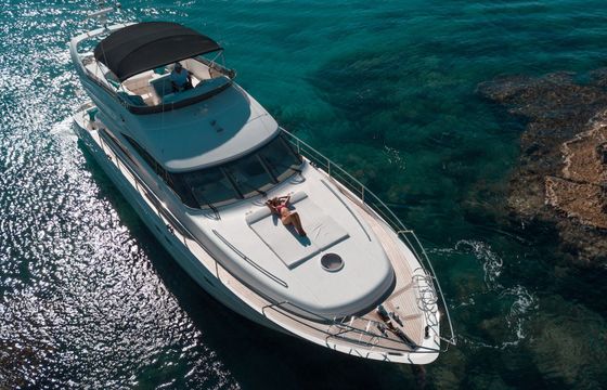 Princess 61 Fly Mona