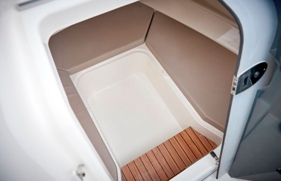 Quicksilver 605 Sundeck