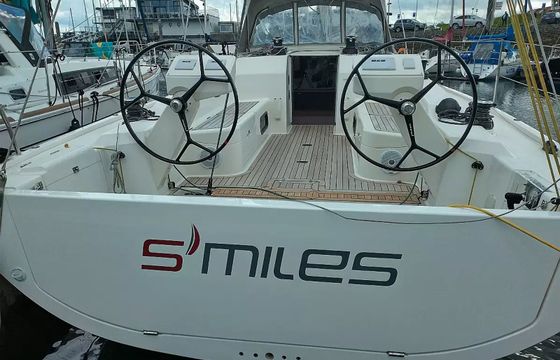 Salona 380 Smiles