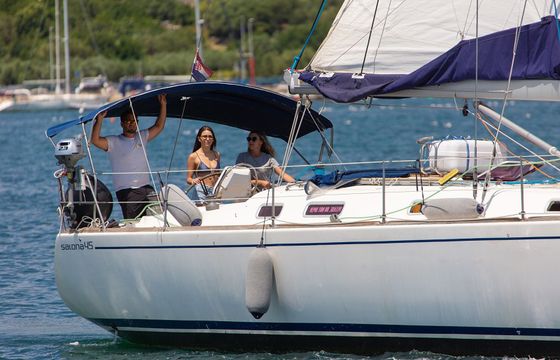 Salona 45 Nati