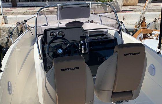 Quicksilver Activ 605 Open Lio