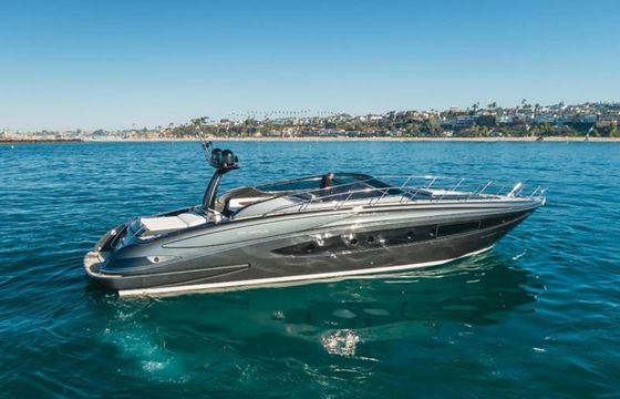Riva Virtus 63 Pergola
