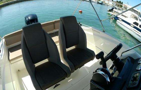 Quicksilver 555 Open Wave