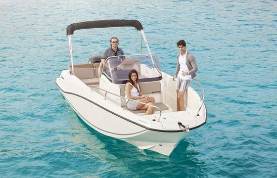 Quicksilver 675 Open White