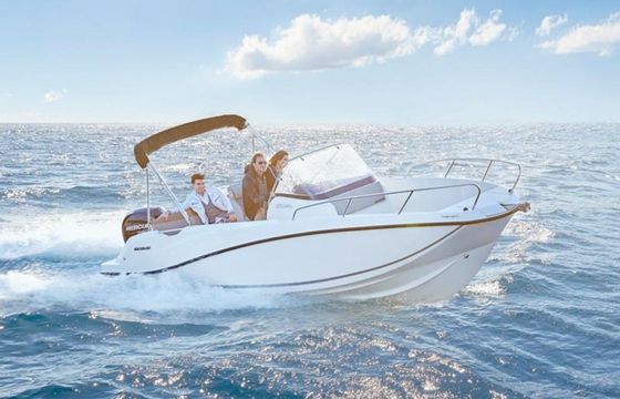 Quicksilver 675 Open White