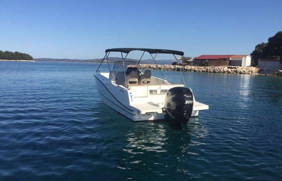 Quicksilver 755 Open