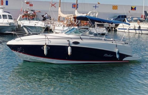 Rinker Fiesta Vee 310 Kambemba